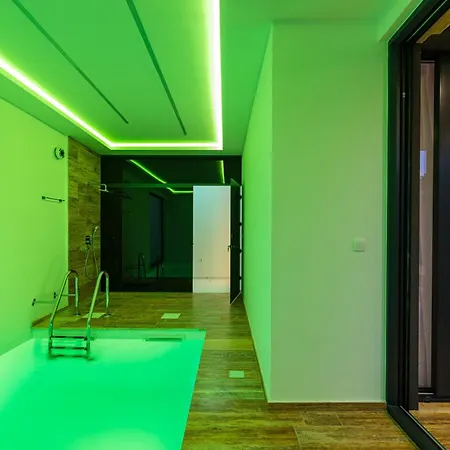 Stromboli Apartament *