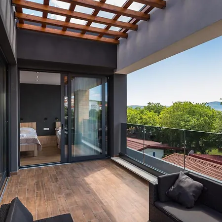 Apartament Stromboli Sveti Filip i Jakov