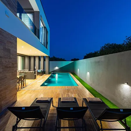 Apartament Stromboli Sveti Filip i Jakov