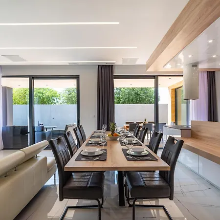 Stromboli Sveti Filip i Jakov