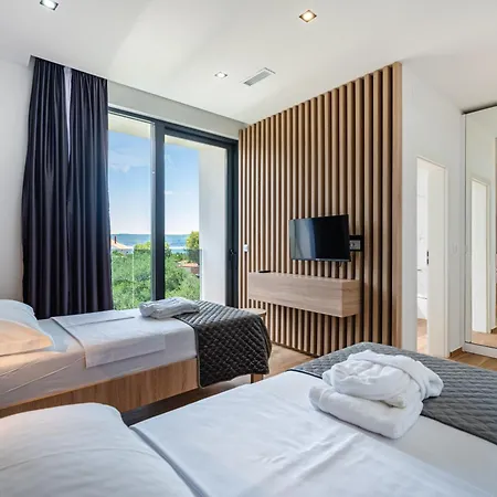 Stromboli * Sveti Filip i Jakov