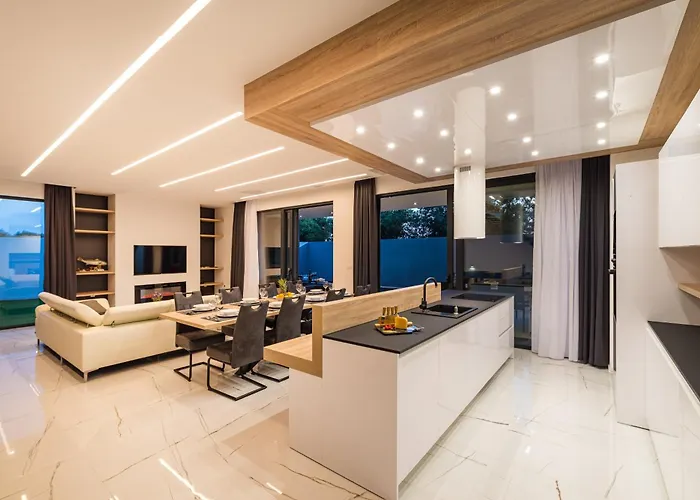 Stromboli * 圣菲利普雅科夫