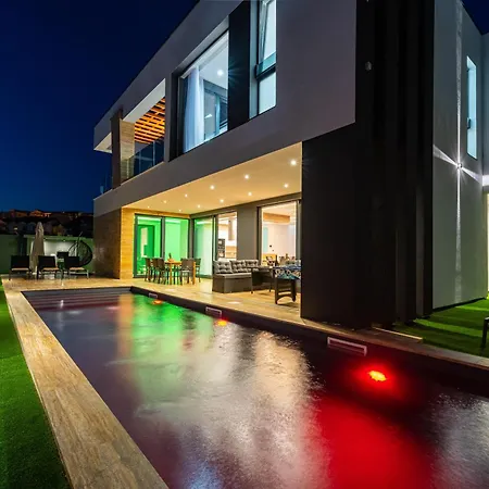 Apartment Stromboli *