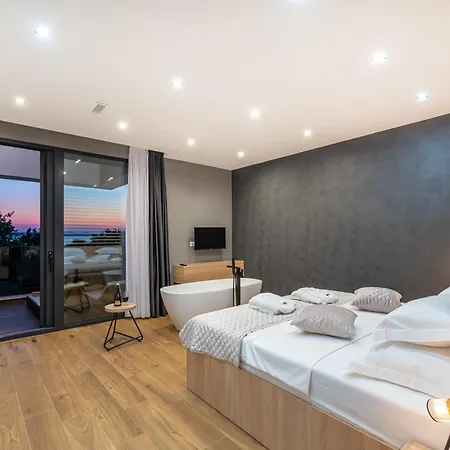 Stromboli Apartamento Sveti Filip i Jakov